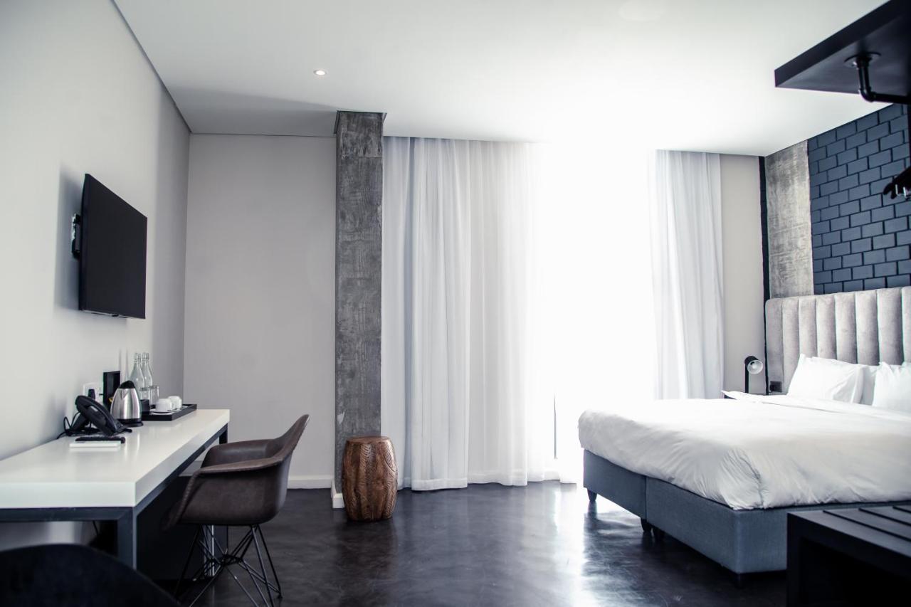 The Urban Hotel Lusaka Buitenkant foto