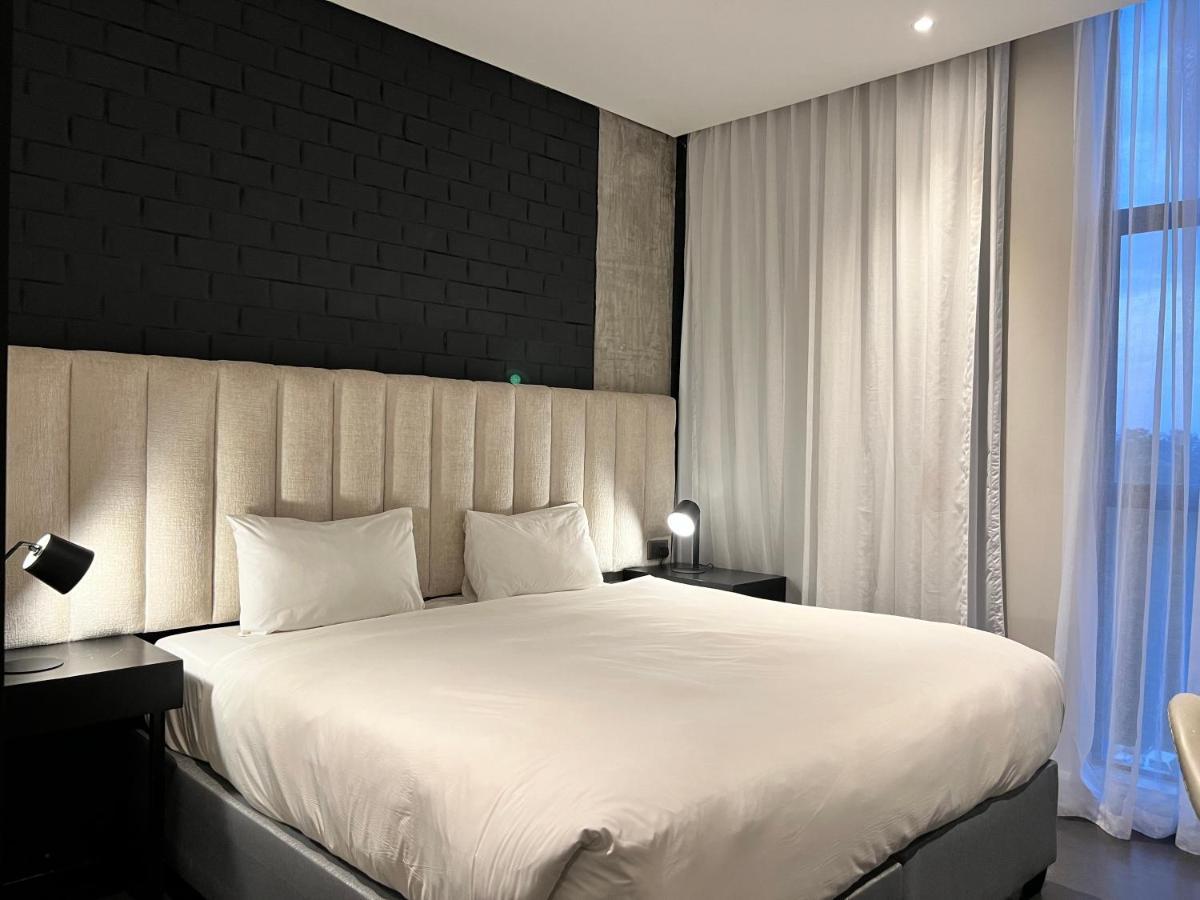 The Urban Hotel Lusaka Buitenkant foto